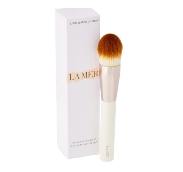 Picture of The Foundation Brush Makeup